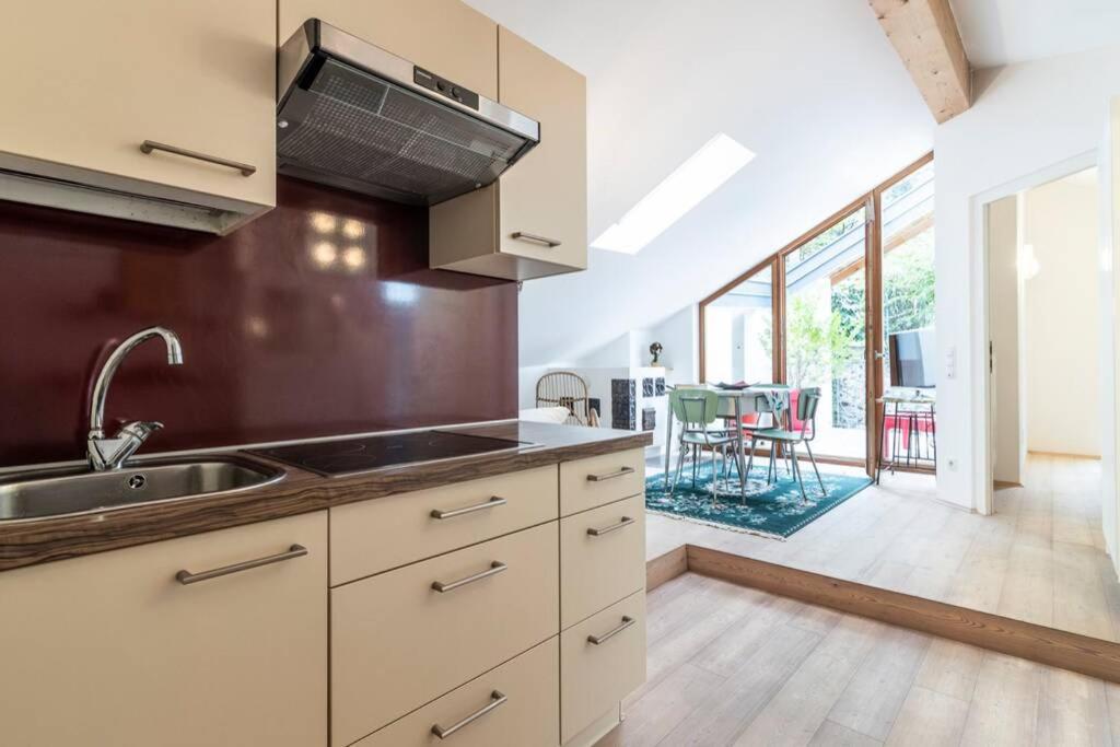 Zweizimmer-Wohnung Mit Schlossblick Кьюза Экстерьер фото