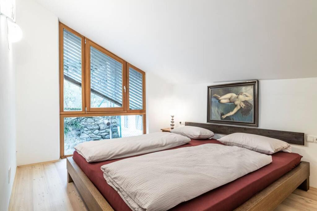 Zweizimmer-Wohnung Mit Schlossblick Кьюза Экстерьер фото