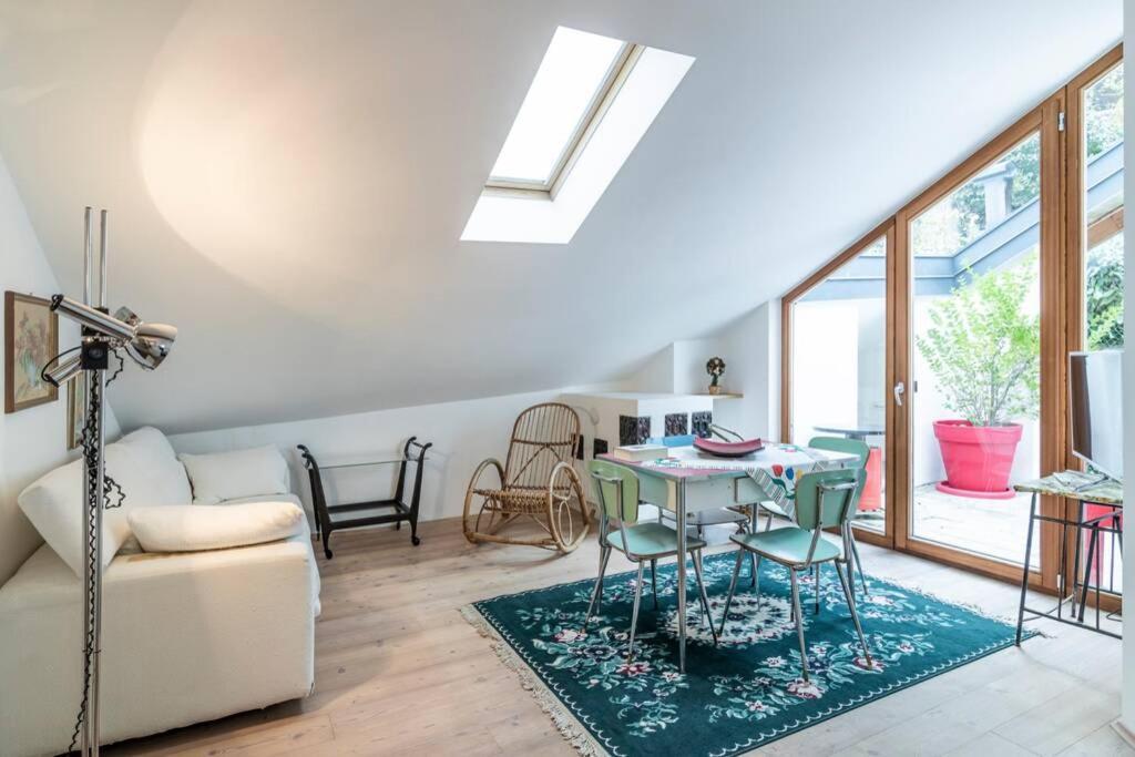 Zweizimmer-Wohnung Mit Schlossblick Кьюза Экстерьер фото